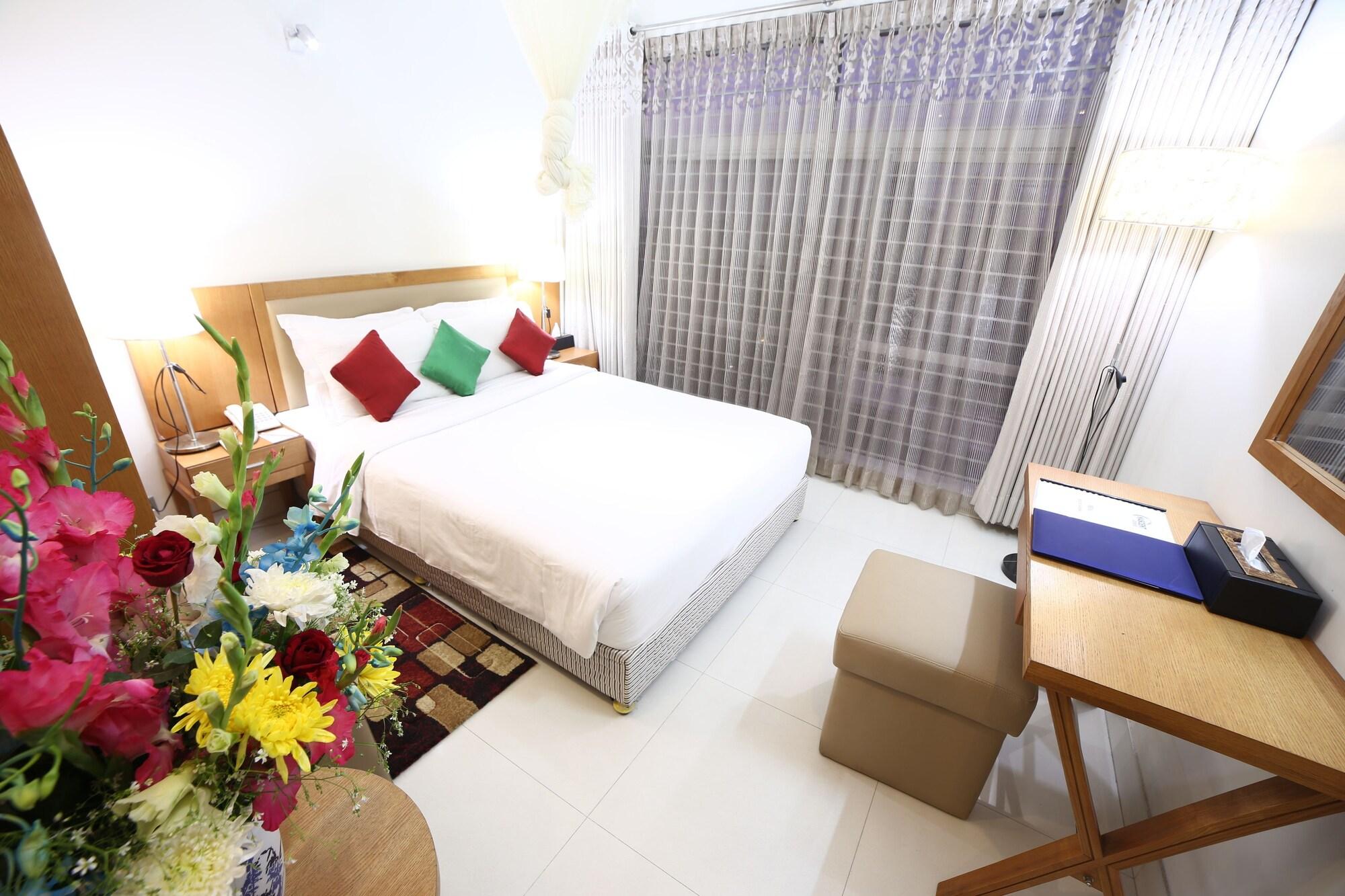 Nascent Gardenia Luxury Suites Dhaka Zewnętrze zdjęcie